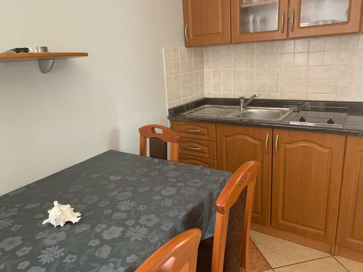 Apartments Albatross Novalja Eksteriør billede